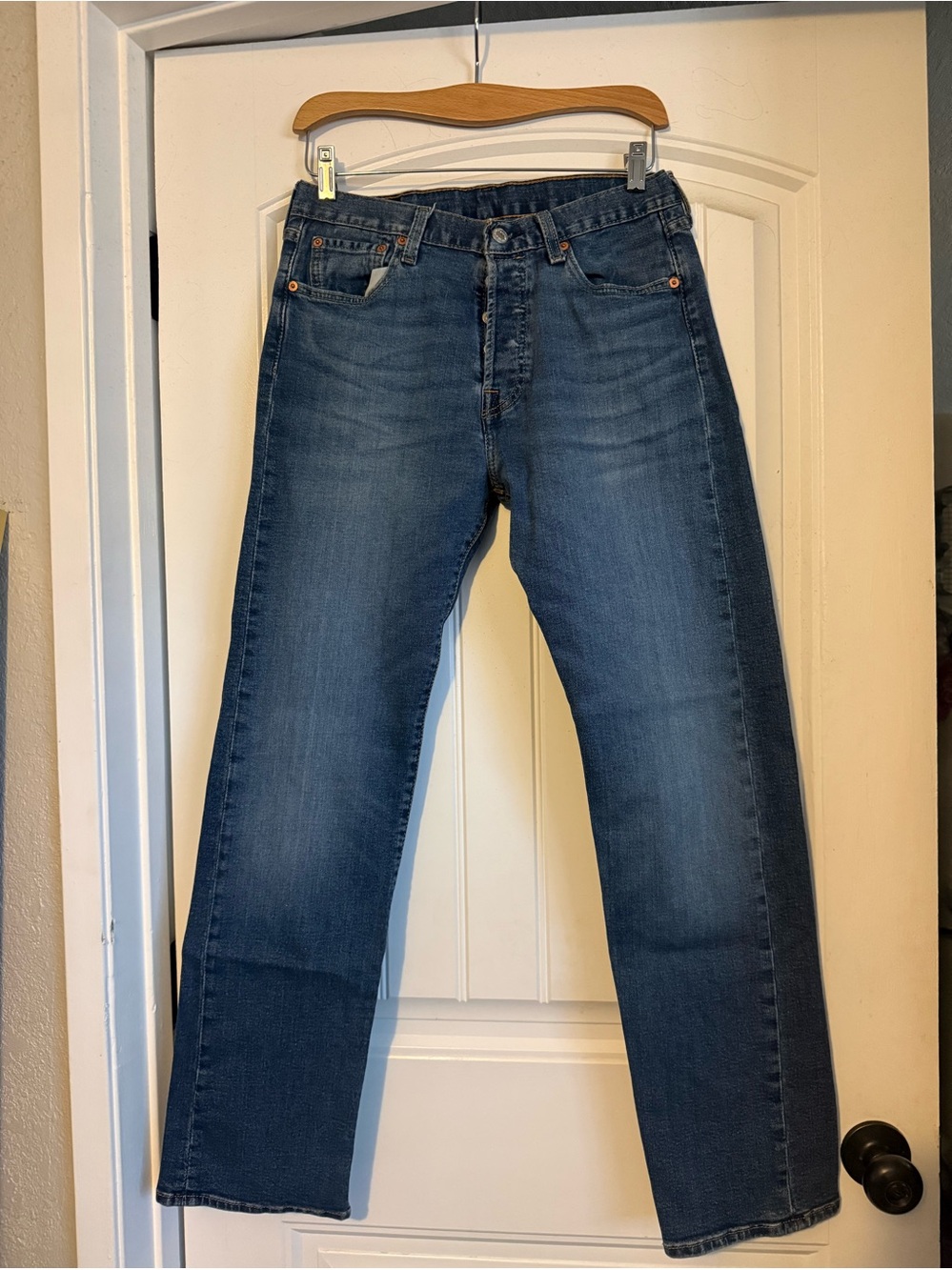 Levi's 501 Classic Blue Straight-Leg Jeans
